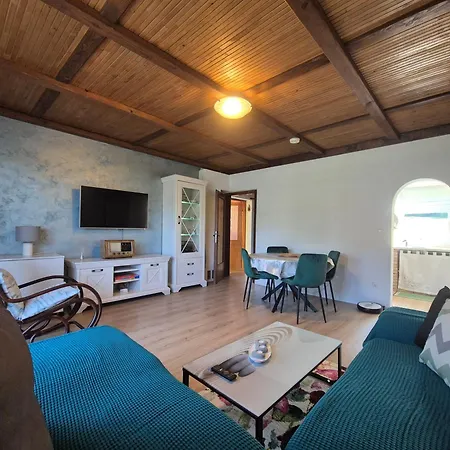 Vakantiehuis Marcos House *