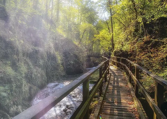 Marcos House * 马考巴尔贾